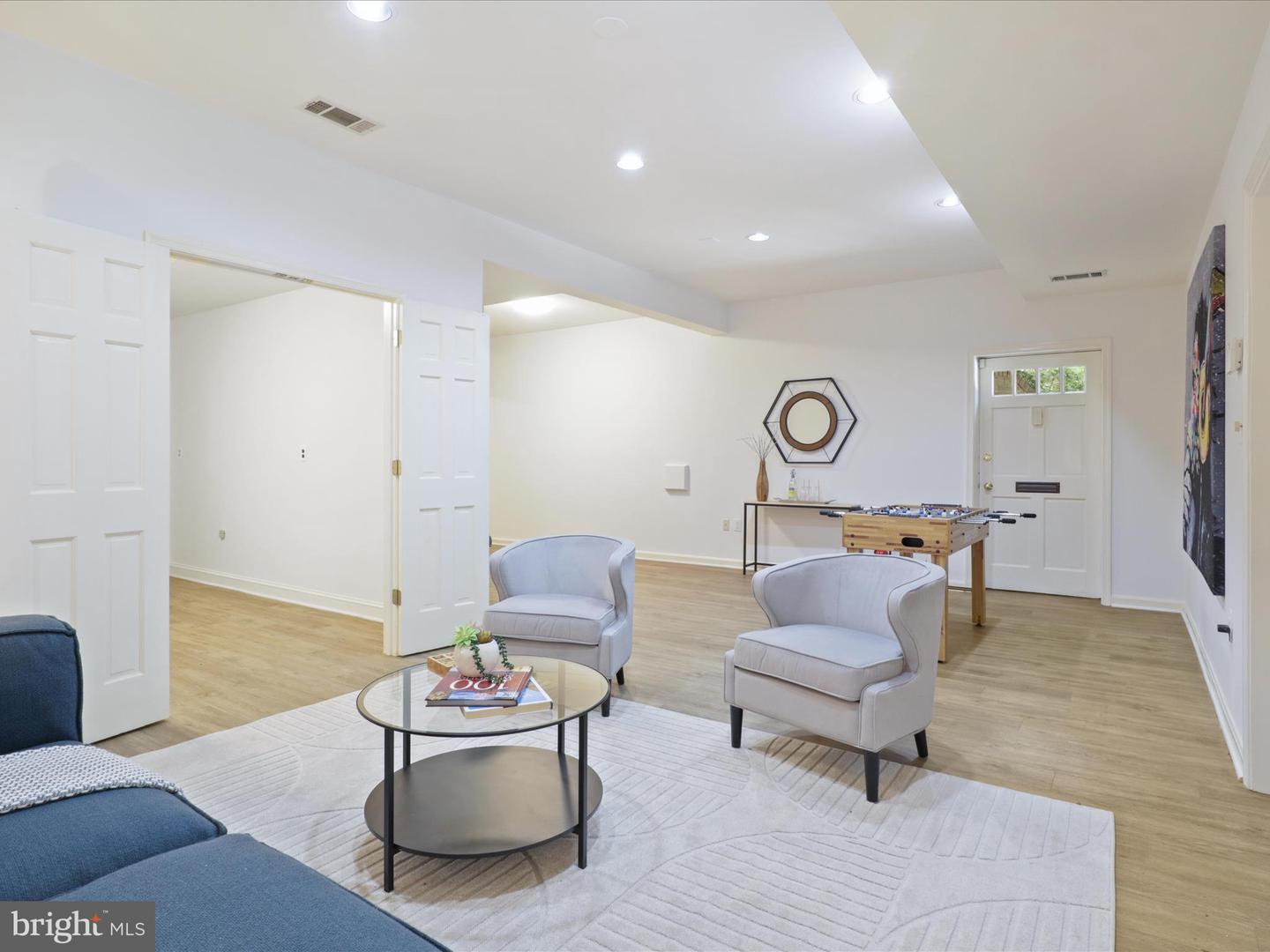 5150 MANNING PL NW, WASHINGTON, District Of Columbia 20016, 5 Bedrooms Bedrooms, ,3 BathroomsBathrooms,Residential,For sale,5150 MANNING PL NW,DCDC2215814 MLS # DCDC2215814