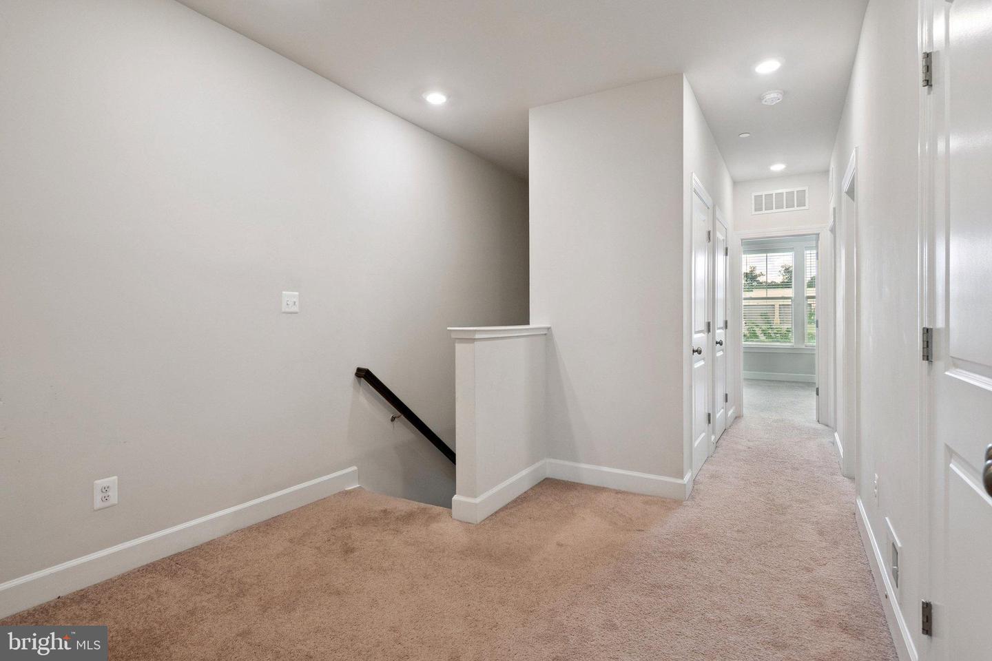 14921 RIVER WALK WAY, WOODBRIDGE, Virginia 22191, 3 Bedrooms Bedrooms, 6 Rooms Rooms,2 BathroomsBathrooms,Residential,For sale,14921 RIVER WALK WAY,VAPW2102506 MLS # VAPW2102506