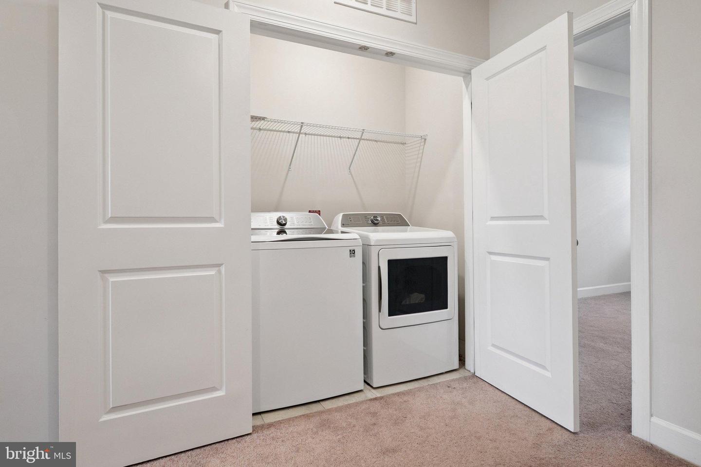 14921 RIVER WALK WAY, WOODBRIDGE, Virginia 22191, 3 Bedrooms Bedrooms, 6 Rooms Rooms,2 BathroomsBathrooms,Residential,For sale,14921 RIVER WALK WAY,VAPW2102506 MLS # VAPW2102506