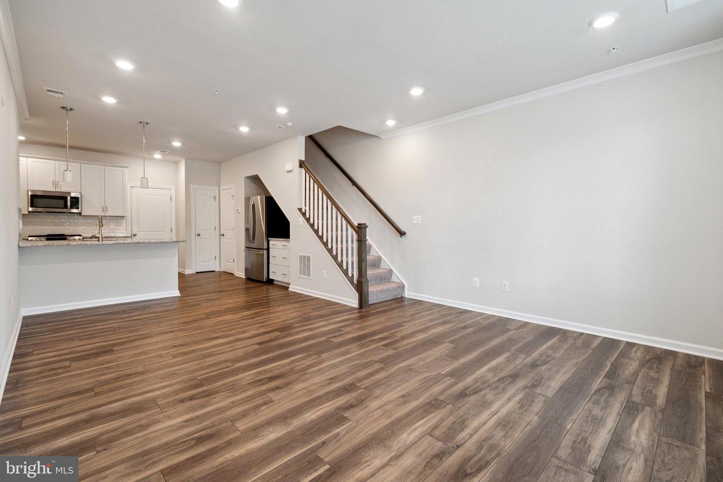 14921 RIVER WALK WAY, WOODBRIDGE, Virginia 22191, 3 Bedrooms Bedrooms, 6 Rooms Rooms,2 BathroomsBathrooms,Residential,For sale,14921 RIVER WALK WAY,VAPW2102506 MLS # VAPW2102506