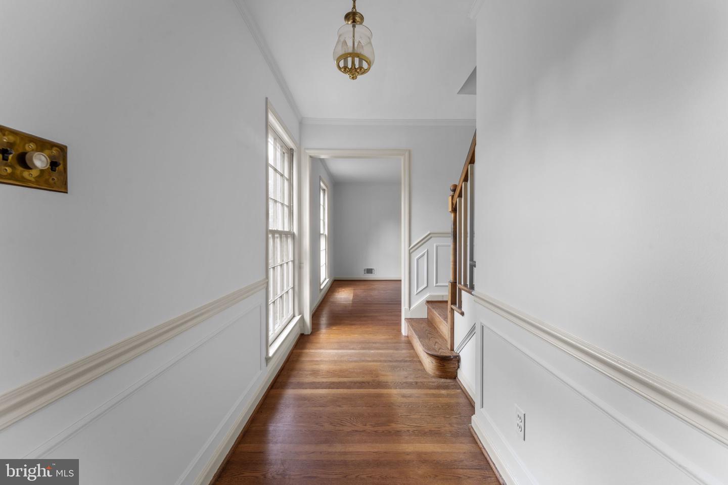 2430 INGLEWOOD CT, FALLS CHURCH, Virginia 22043, 4 Bedrooms Bedrooms, ,2 BathroomsBathrooms,Residential,For sale,2430 INGLEWOOD CT,VAFX2263482 MLS # VAFX2263482