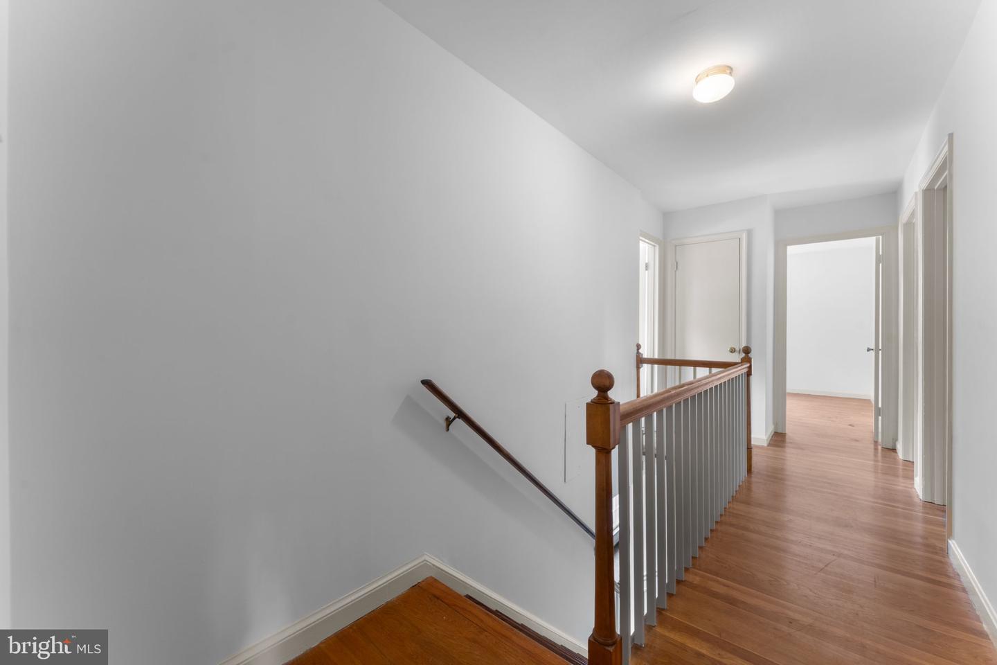 2430 INGLEWOOD CT, FALLS CHURCH, Virginia 22043, 4 Bedrooms Bedrooms, ,2 BathroomsBathrooms,Residential,For sale,2430 INGLEWOOD CT,VAFX2263482 MLS # VAFX2263482