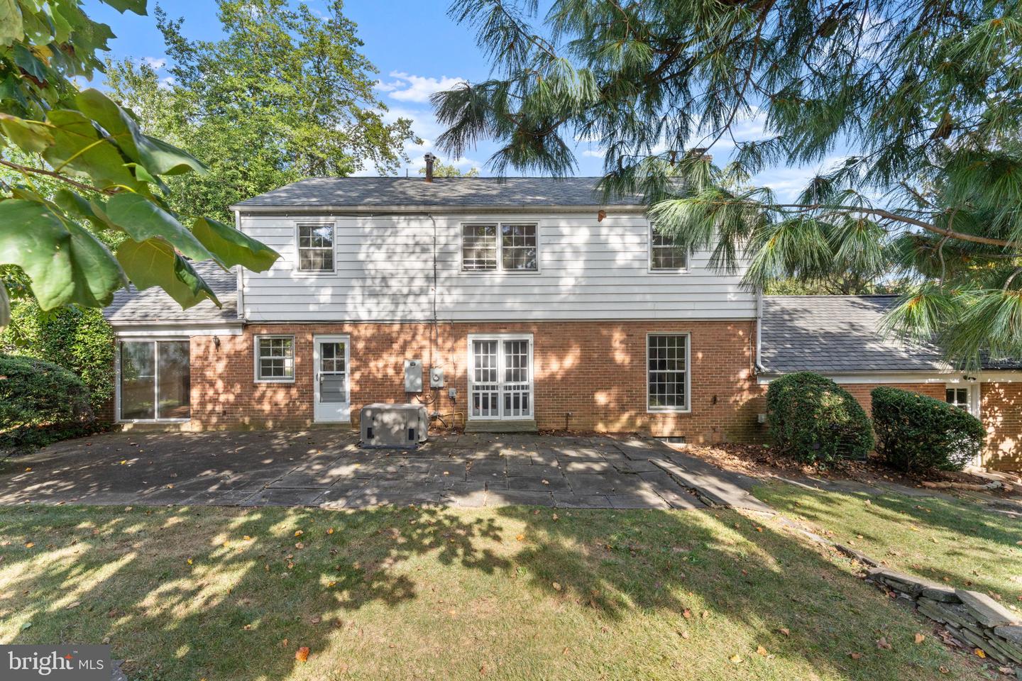 2430 INGLEWOOD CT, FALLS CHURCH, Virginia 22043, 4 Bedrooms Bedrooms, ,2 BathroomsBathrooms,Residential,For sale,2430 INGLEWOOD CT,VAFX2263482 MLS # VAFX2263482