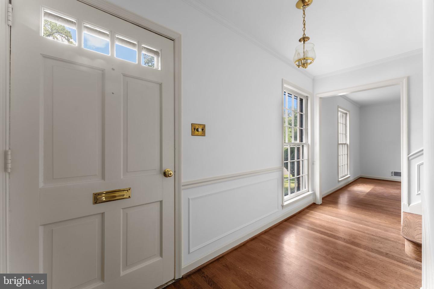 2430 INGLEWOOD CT, FALLS CHURCH, Virginia 22043, 4 Bedrooms Bedrooms, ,2 BathroomsBathrooms,Residential,For sale,2430 INGLEWOOD CT,VAFX2263482 MLS # VAFX2263482