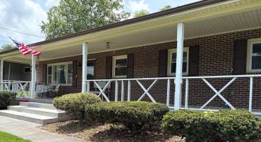 425 BEECHCROFT RD, WINCHESTER, Virginia 22601, 4 Bedrooms Bedrooms, ,2 BathroomsBathrooms,Residential,For sale,425 BEECHCROFT RD,VAWI2008982 MLS # VAWI2008982