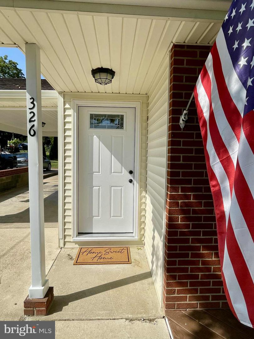 326 HOLLINGSWORTH RD, WOODSTOCK, Virginia 22664, 3 Bedrooms Bedrooms, ,2 BathroomsBathrooms,Residential,For sale,326 HOLLINGSWORTH RD,VASH2012398 MLS # VASH2012398