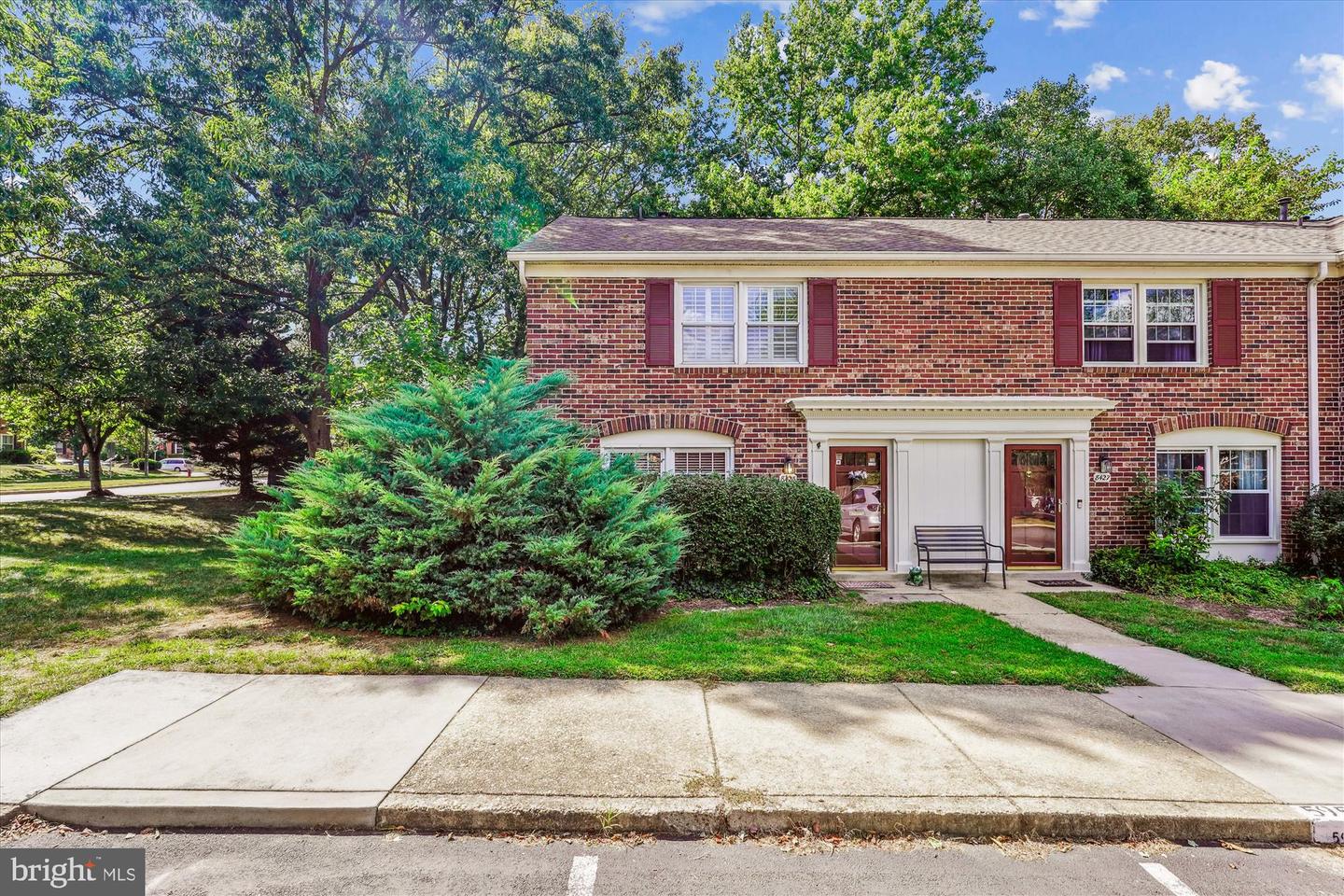 8425 PENSHURST DR #595, SPRINGFIELD, Virginia 22152, 3 Bedrooms Bedrooms, 6 Rooms Rooms,2 BathroomsBathrooms,Residential,For sale,8425 PENSHURST DR #595,VAFX2264530 MLS # VAFX2264530