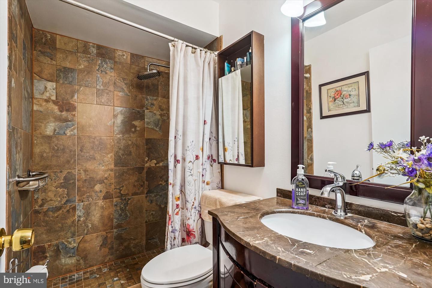 8425 PENSHURST DR #595, SPRINGFIELD, Virginia 22152, 3 Bedrooms Bedrooms, 6 Rooms Rooms,2 BathroomsBathrooms,Residential,For sale,8425 PENSHURST DR #595,VAFX2264530 MLS # VAFX2264530