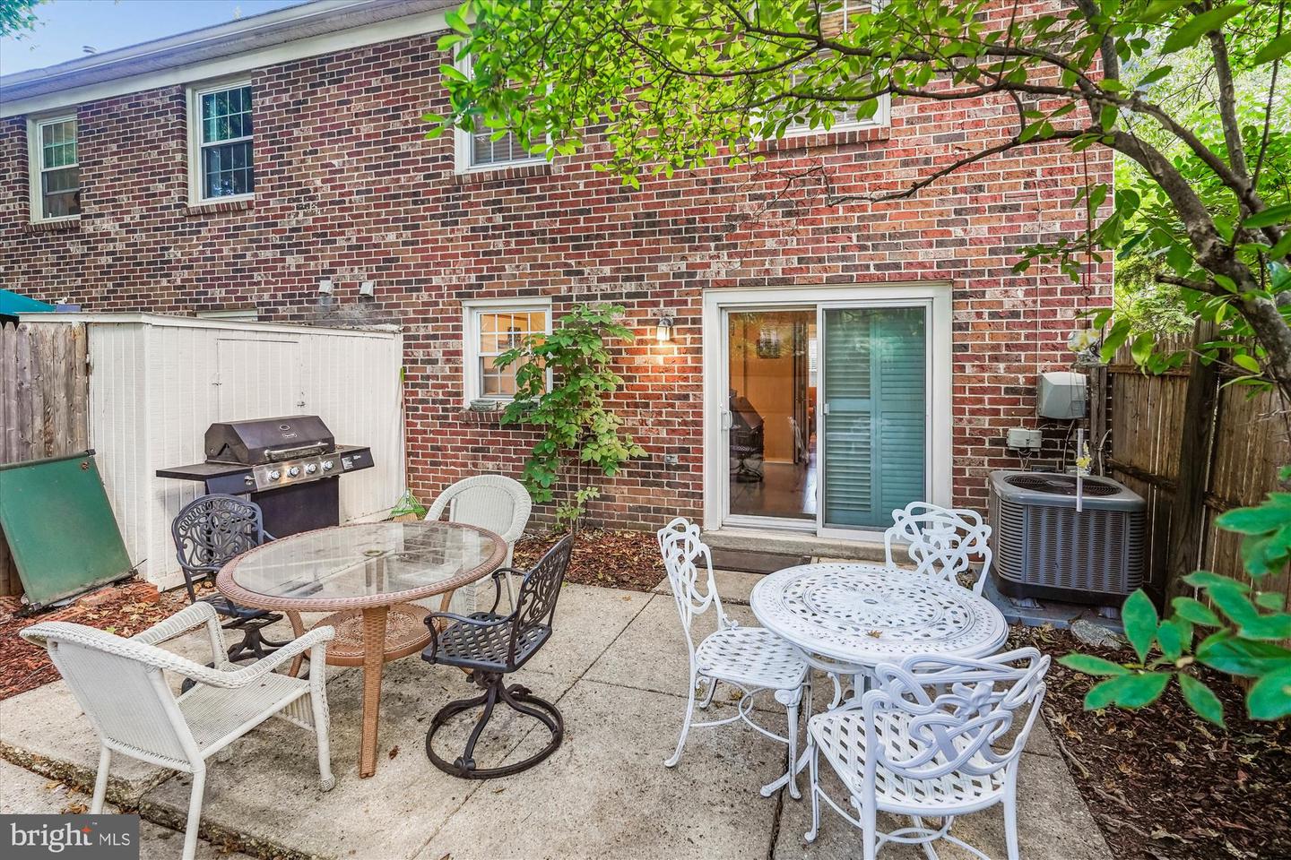 8425 PENSHURST DR #595, SPRINGFIELD, Virginia 22152, 3 Bedrooms Bedrooms, 6 Rooms Rooms,2 BathroomsBathrooms,Residential,For sale,8425 PENSHURST DR #595,VAFX2264530 MLS # VAFX2264530