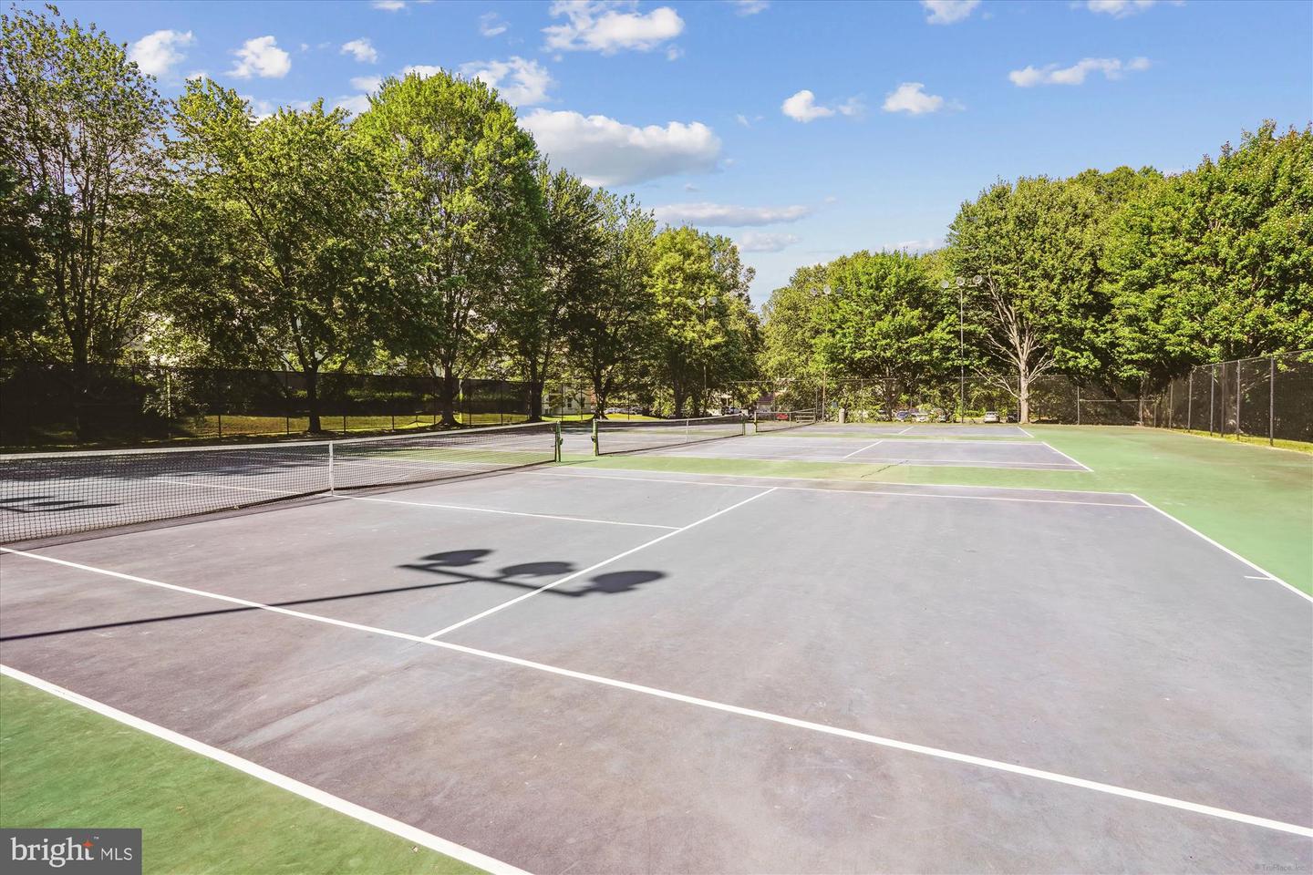 8425 PENSHURST DR #595, SPRINGFIELD, Virginia 22152, 3 Bedrooms Bedrooms, 6 Rooms Rooms,2 BathroomsBathrooms,Residential,For sale,8425 PENSHURST DR #595,VAFX2264530 MLS # VAFX2264530