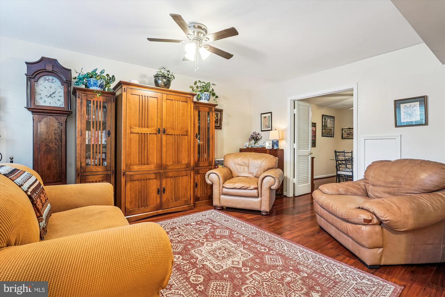 8425 PENSHURST DR #595, SPRINGFIELD, Virginia 22152, 3 Bedrooms Bedrooms, 6 Rooms Rooms,2 BathroomsBathrooms,Residential,For sale,8425 PENSHURST DR #595,VAFX2264530 MLS # VAFX2264530