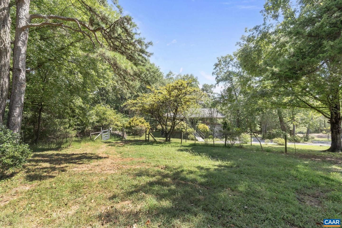 8508 DICK WOODS RD, AFTON, Virginia 22920, 5 Bedrooms Bedrooms, ,3 BathroomsBathrooms,Residential,For sale,8508 DICK WOODS RD,668494 MLS # 668494