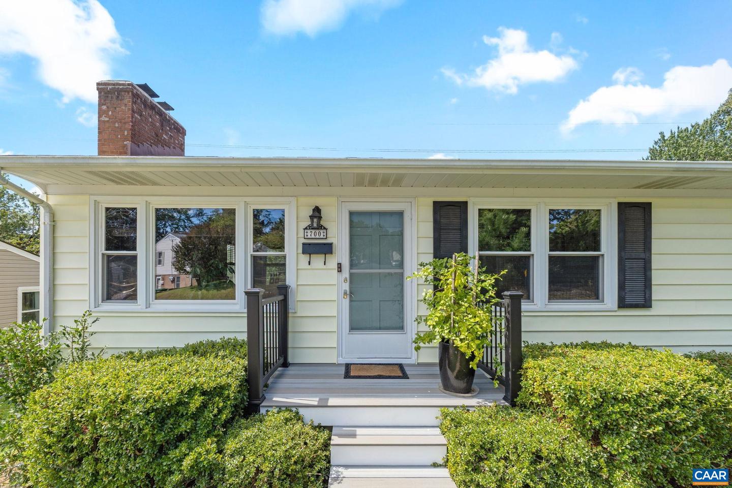 700 ELIZABETH AVE, CHARLOTTESVILLE, Virginia 22901, 3 Bedrooms Bedrooms, ,3 BathroomsBathrooms,Residential,For sale,700 ELIZABETH AVE,668504 MLS # 668504