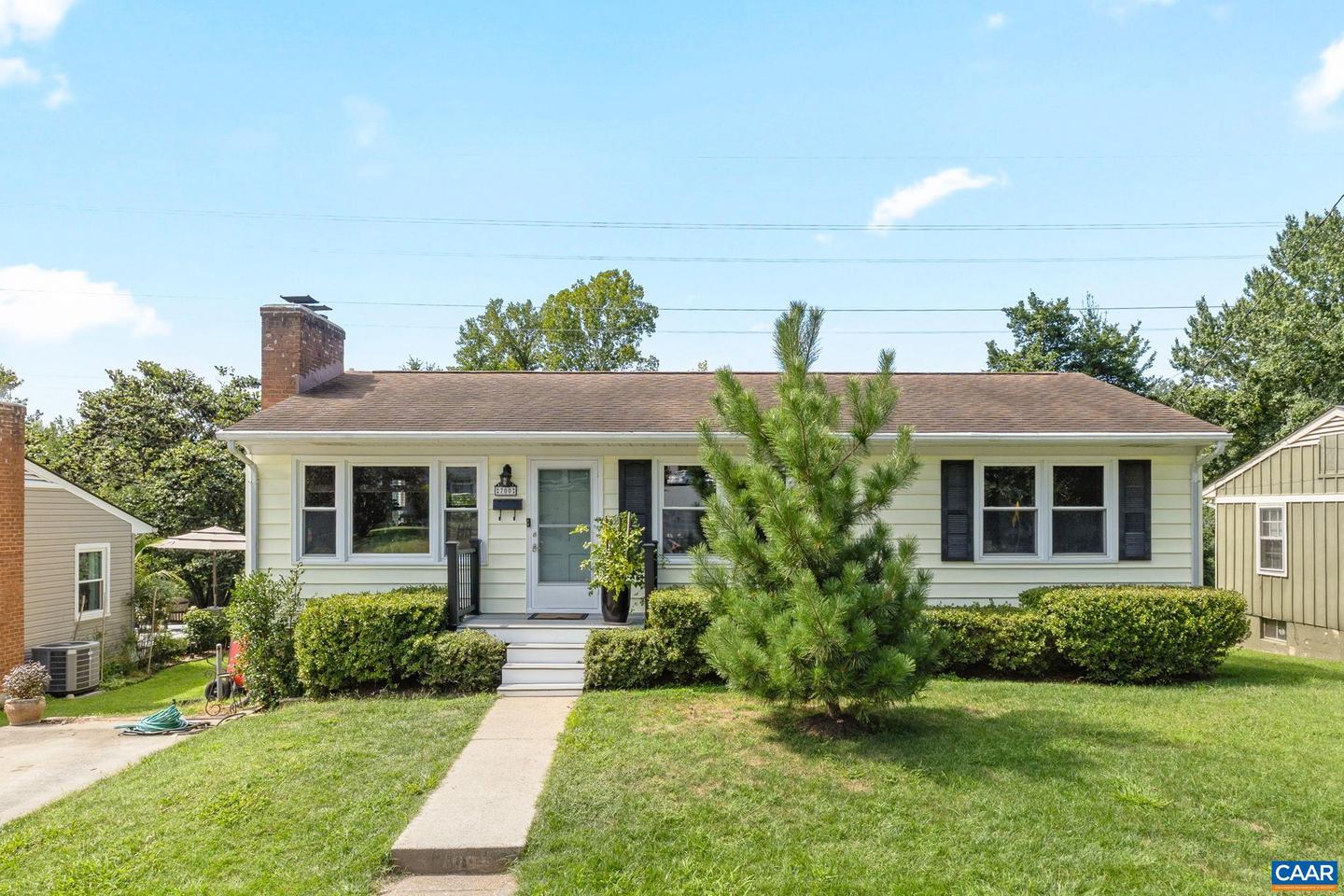 700 ELIZABETH AVE, CHARLOTTESVILLE, Virginia 22901, 3 Bedrooms Bedrooms, ,3 BathroomsBathrooms,Residential,For sale,700 ELIZABETH AVE,668504 MLS # 668504