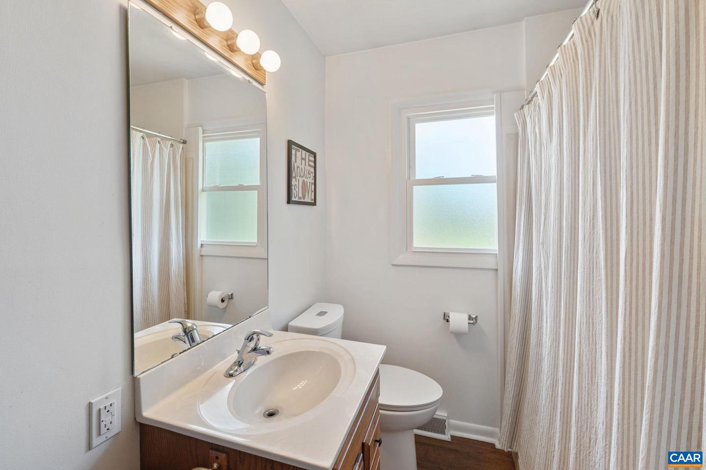 700 ELIZABETH AVE, CHARLOTTESVILLE, Virginia 22901, 3 Bedrooms Bedrooms, ,3 BathroomsBathrooms,Residential,For sale,700 ELIZABETH AVE,668504 MLS # 668504