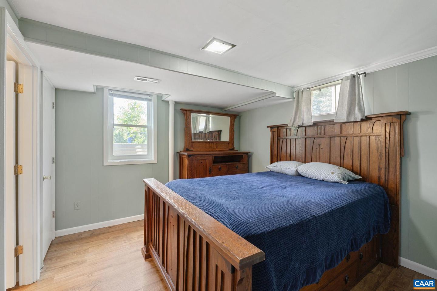 700 ELIZABETH AVE, CHARLOTTESVILLE, Virginia 22901, 3 Bedrooms Bedrooms, ,3 BathroomsBathrooms,Residential,For sale,700 ELIZABETH AVE,668504 MLS # 668504