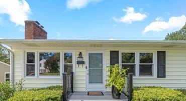 700 ELIZABETH AVE, CHARLOTTESVILLE, Virginia 22901, 3 Bedrooms Bedrooms, ,3 BathroomsBathrooms,Residential,For sale,700 ELIZABETH AVE,668504 MLS # 668504