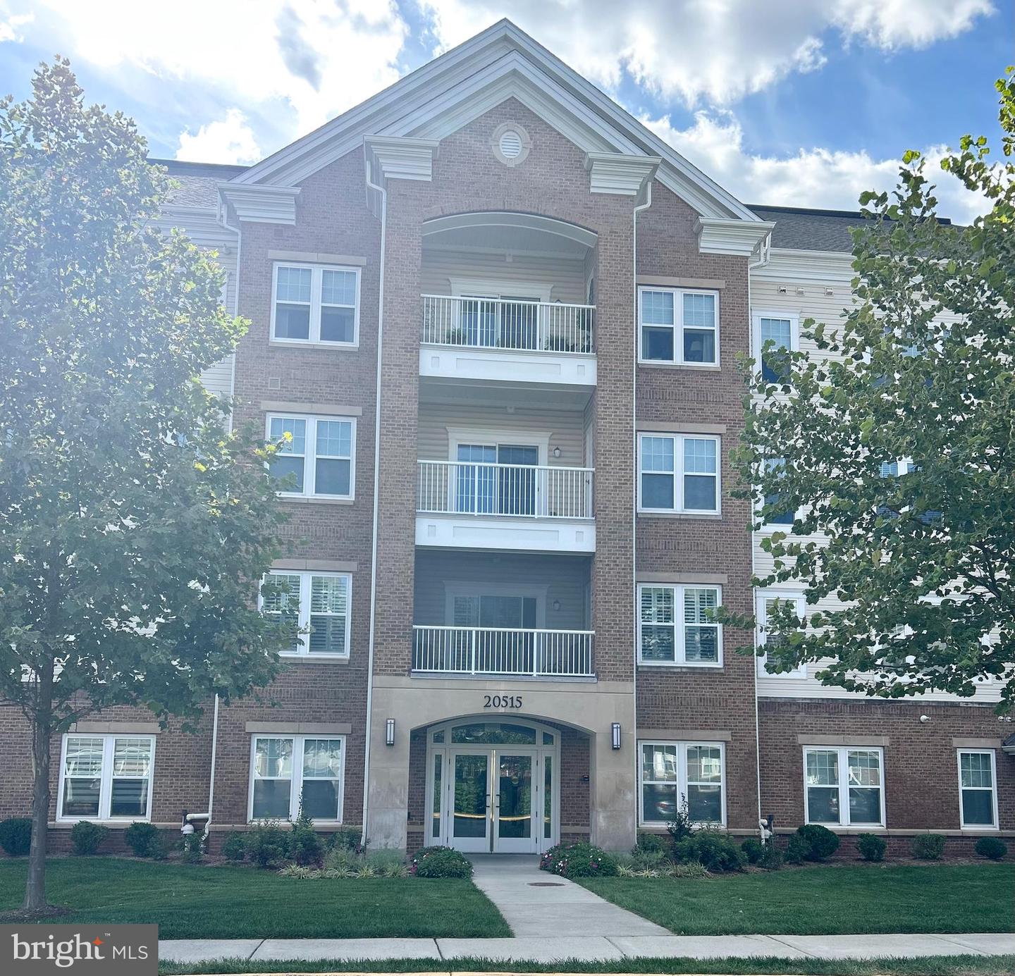20515 LITTLE CREEK TER #103, ASHBURN, Virginia 20147, 2 Bedrooms Bedrooms, ,2 BathroomsBathrooms,Residential,For sale,20515 LITTLE CREEK TER #103,VALO2105976 MLS # VALO2105976