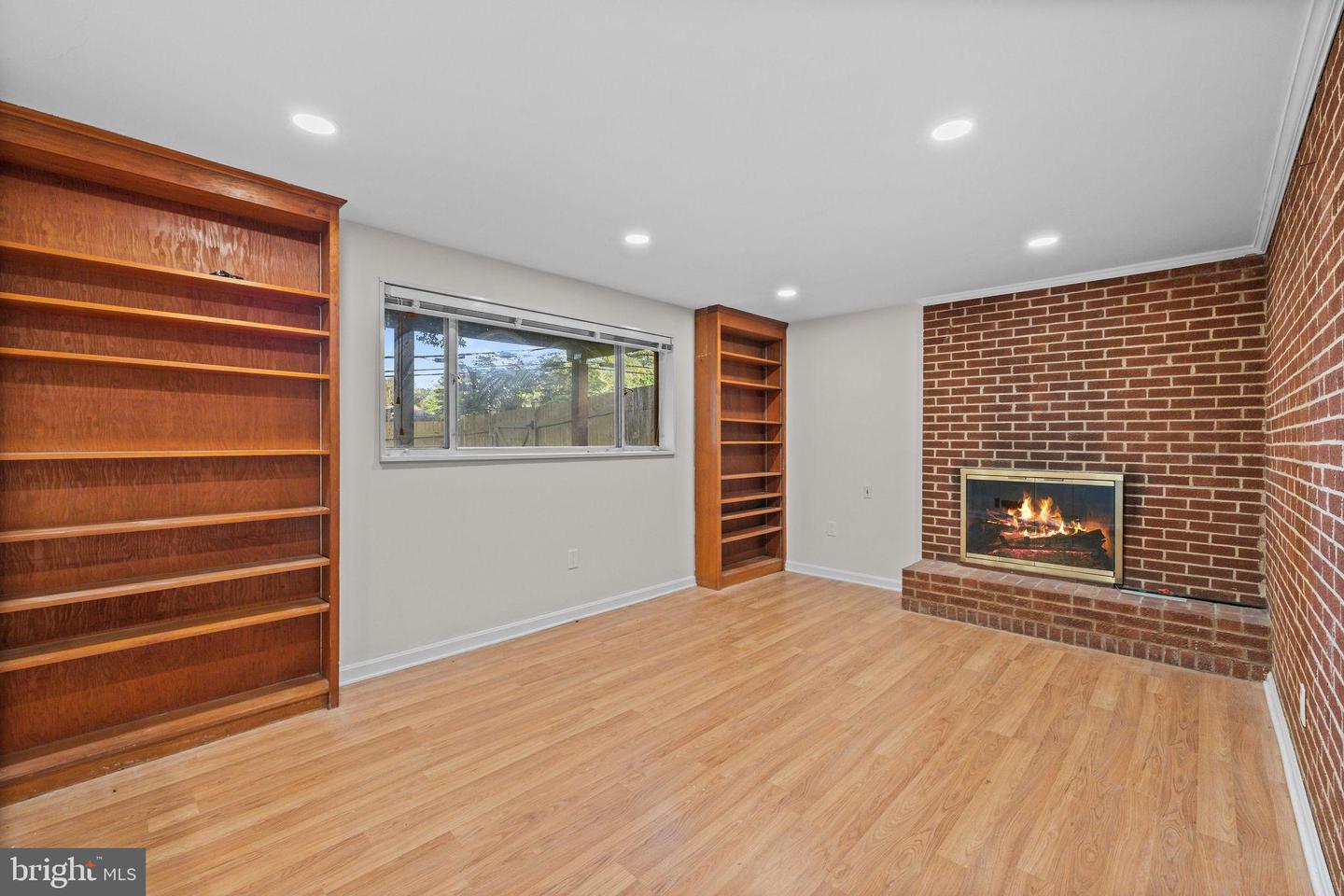 10913 BYRD DR, FAIRFAX, Virginia 22030, 3 Bedrooms Bedrooms, ,2 BathroomsBathrooms,Residential,For sale,10913 BYRD DR,VAFC2006912 MLS # VAFC2006912