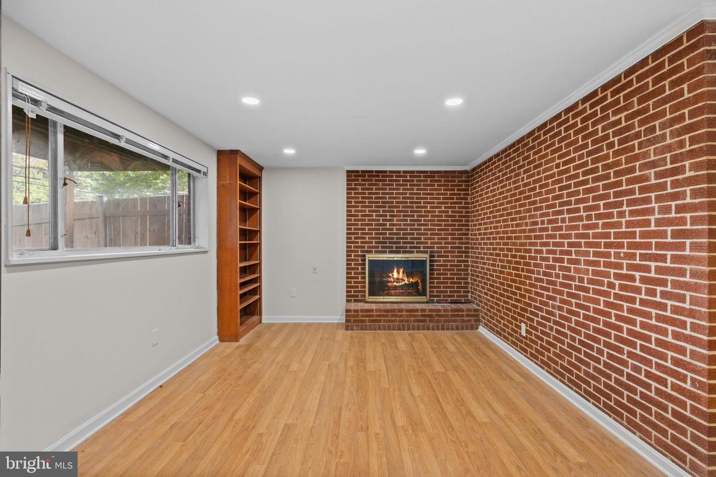 10913 BYRD DR, FAIRFAX, Virginia 22030, 3 Bedrooms Bedrooms, ,2 BathroomsBathrooms,Residential,For sale,10913 BYRD DR,VAFC2006912 MLS # VAFC2006912