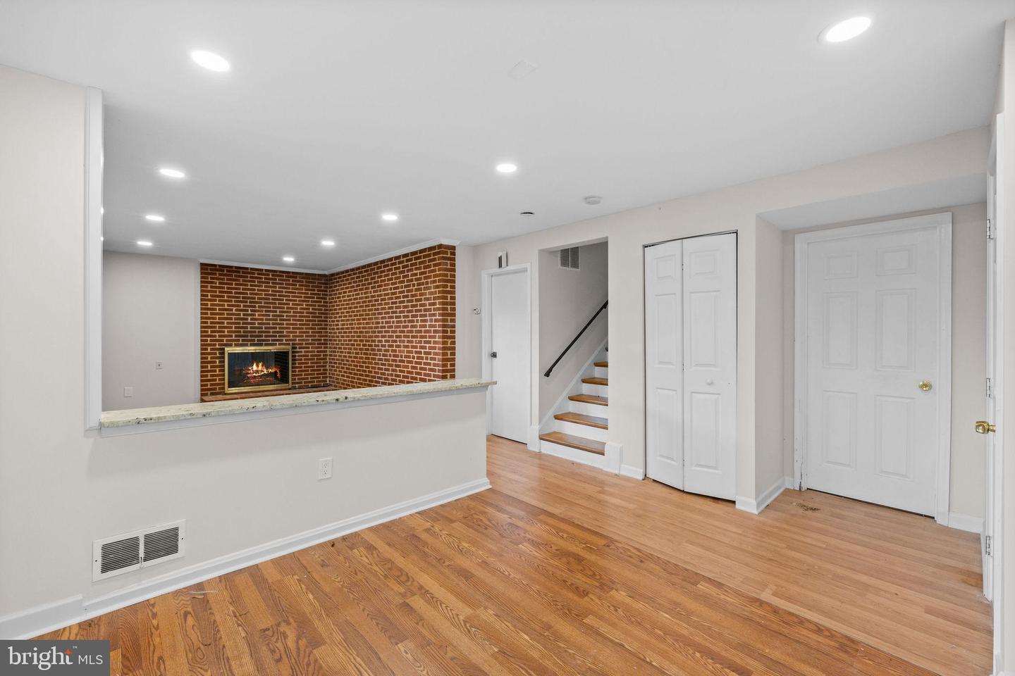 10913 BYRD DR, FAIRFAX, Virginia 22030, 3 Bedrooms Bedrooms, ,2 BathroomsBathrooms,Residential,For sale,10913 BYRD DR,VAFC2006912 MLS # VAFC2006912