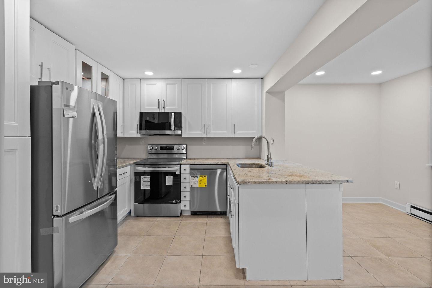 10913 BYRD DR, FAIRFAX, Virginia 22030, 3 Bedrooms Bedrooms, ,2 BathroomsBathrooms,Residential,For sale,10913 BYRD DR,VAFC2006912 MLS # VAFC2006912