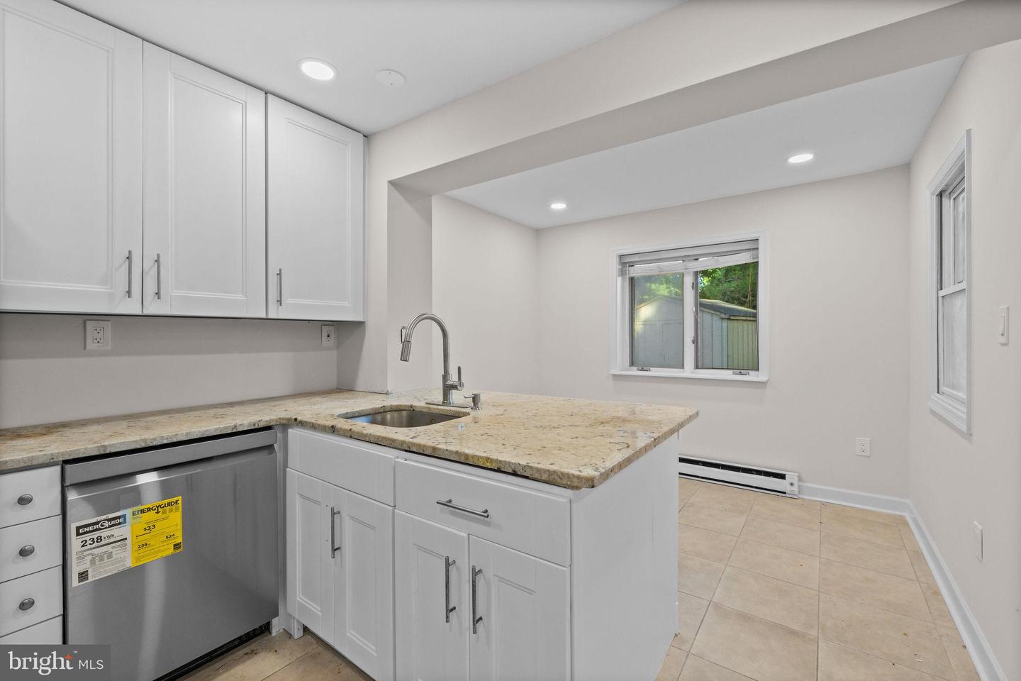 10913 BYRD DR, FAIRFAX, Virginia 22030, 3 Bedrooms Bedrooms, ,2 BathroomsBathrooms,Residential,For sale,10913 BYRD DR,VAFC2006912 MLS # VAFC2006912