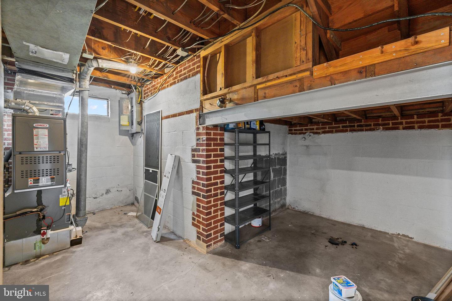10913 BYRD DR, FAIRFAX, Virginia 22030, 3 Bedrooms Bedrooms, ,2 BathroomsBathrooms,Residential,For sale,10913 BYRD DR,VAFC2006912 MLS # VAFC2006912