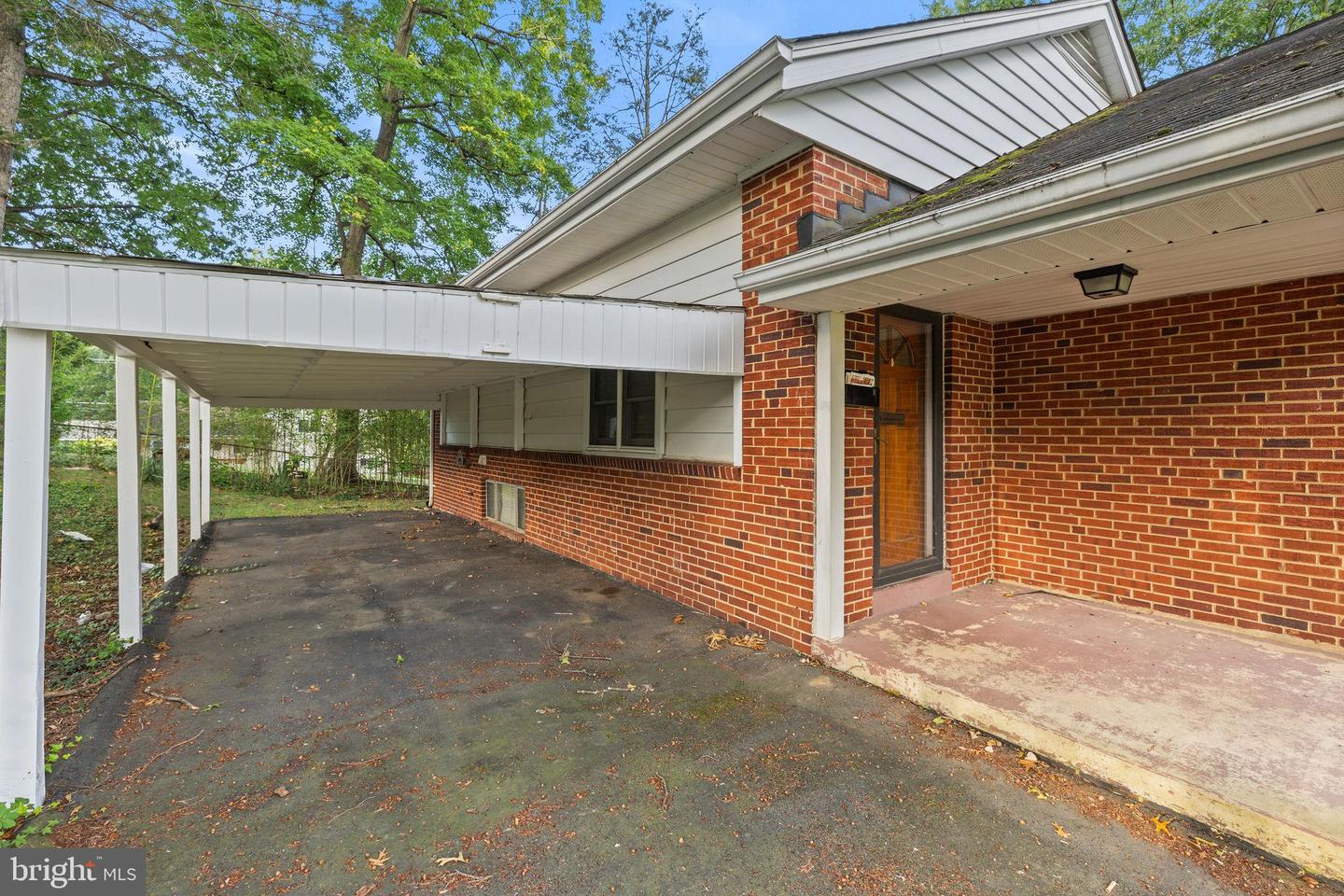 10913 BYRD DR, FAIRFAX, Virginia 22030, 3 Bedrooms Bedrooms, ,2 BathroomsBathrooms,Residential,For sale,10913 BYRD DR,VAFC2006912 MLS # VAFC2006912