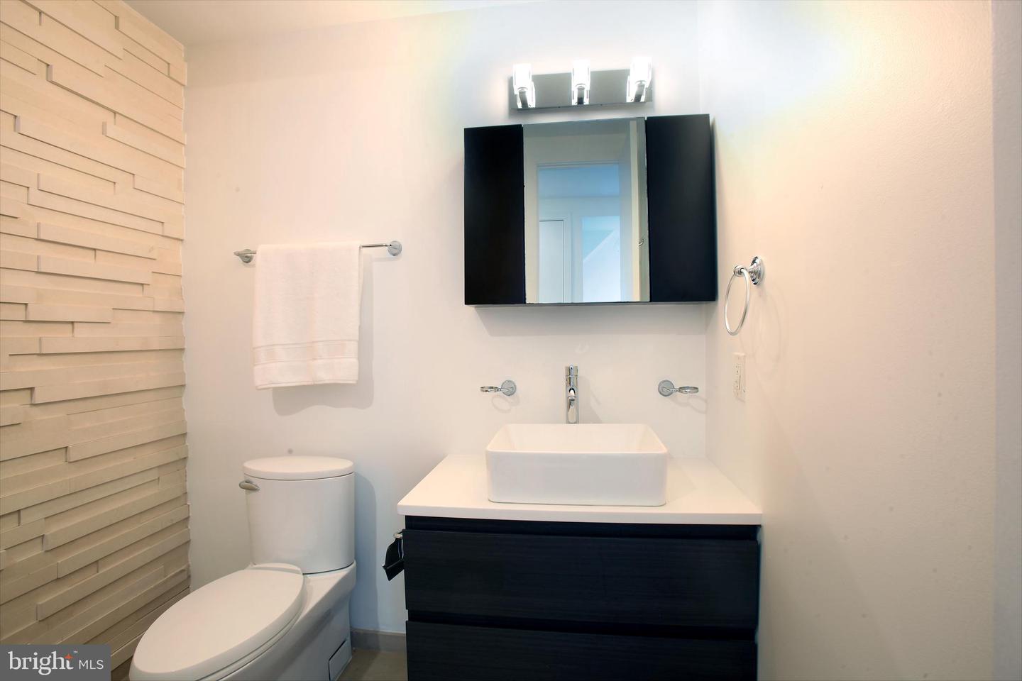 2223 1ST ST NW #1, WASHINGTON, District Of Columbia 20001, 2 Bedrooms Bedrooms, ,2 BathroomsBathrooms,Residential,For sale,2223 1ST ST NW #1,DCDC2217472 MLS # DCDC2217472
