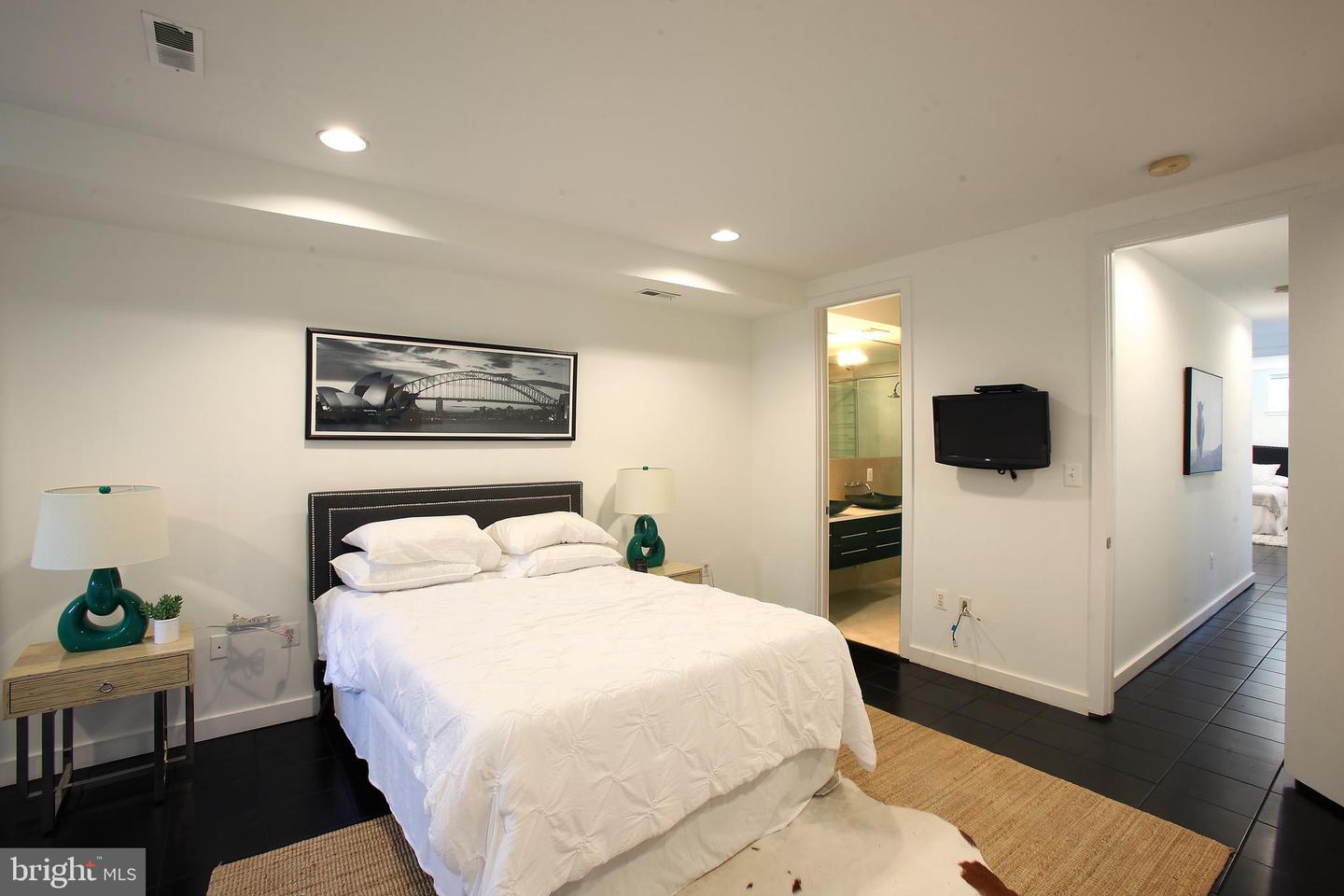 2223 1ST ST NW #1, WASHINGTON, District Of Columbia 20001, 2 Bedrooms Bedrooms, ,2 BathroomsBathrooms,Residential,For sale,2223 1ST ST NW #1,DCDC2217472 MLS # DCDC2217472