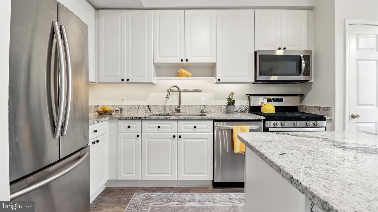 1120 S MONROE ST, ARLINGTON, Virginia 22204, 3 Bedrooms Bedrooms, ,3 BathroomsBathrooms,Residential,For sale,1120 S MONROE ST,VAAR2062990 MLS # VAAR2062990