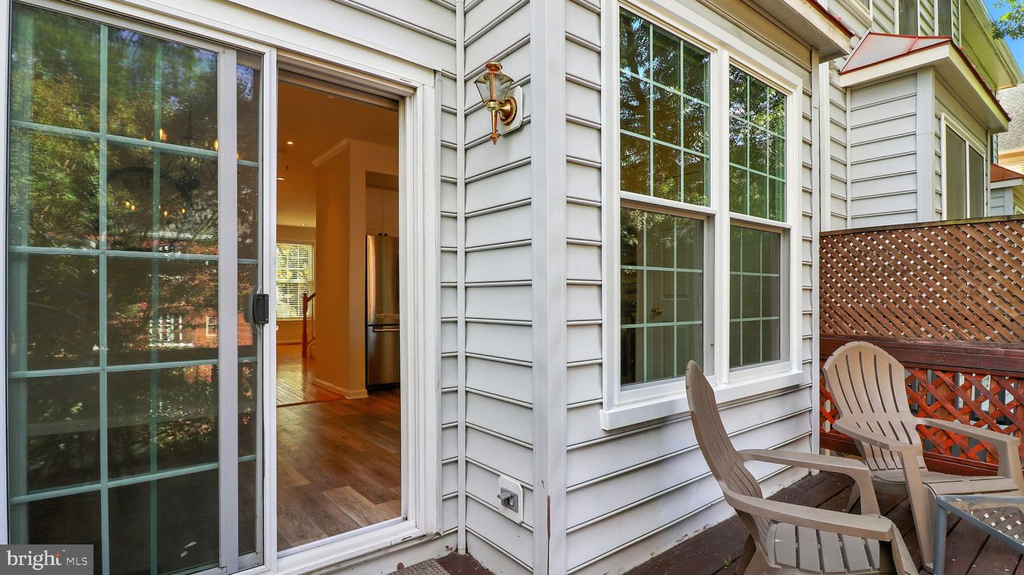 1120 S MONROE ST, ARLINGTON, Virginia 22204, 3 Bedrooms Bedrooms, ,3 BathroomsBathrooms,Residential,For sale,1120 S MONROE ST,VAAR2062990 MLS # VAAR2062990