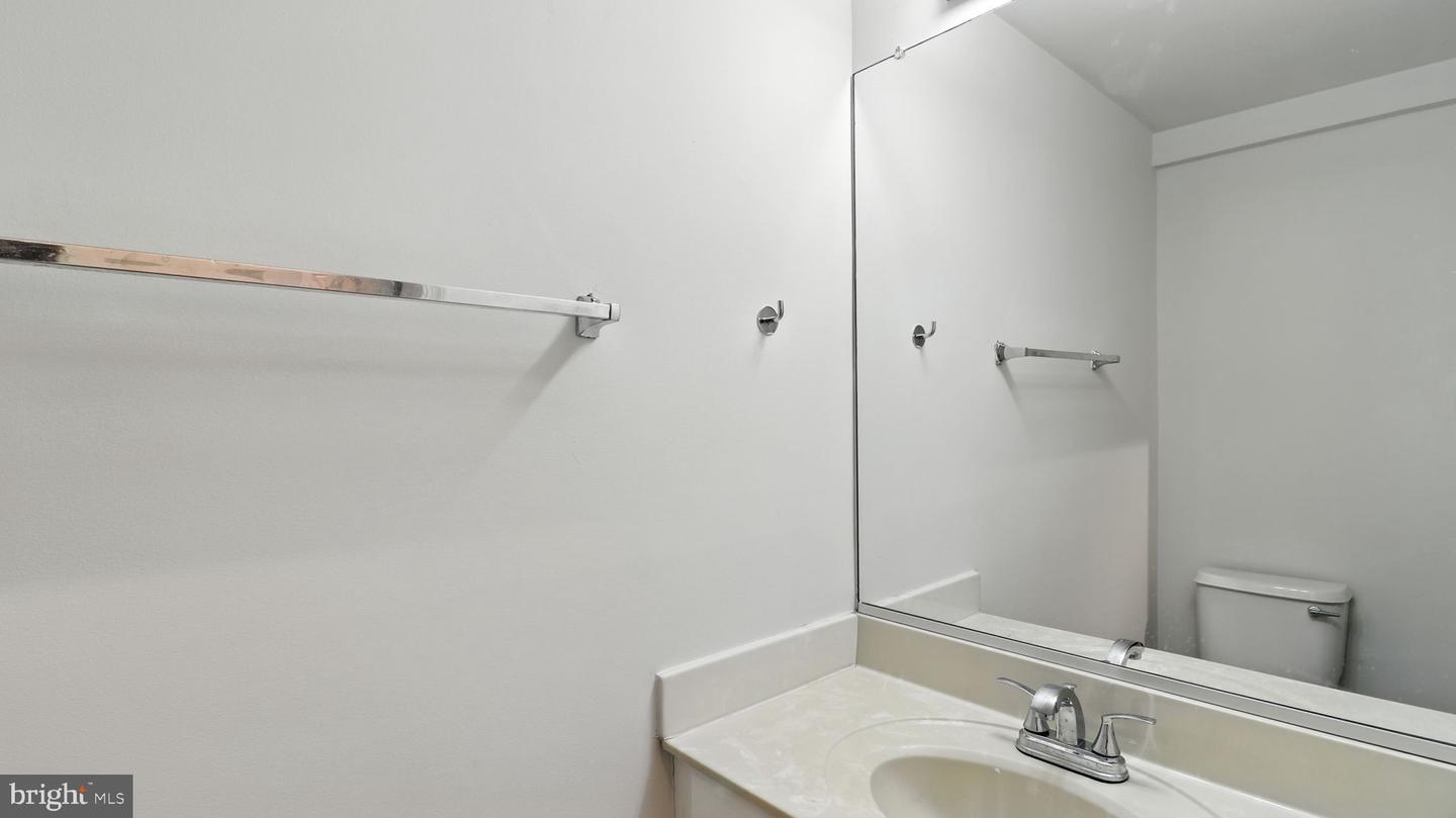 1120 S MONROE ST, ARLINGTON, Virginia 22204, 3 Bedrooms Bedrooms, ,3 BathroomsBathrooms,Residential,For sale,1120 S MONROE ST,VAAR2062990 MLS # VAAR2062990