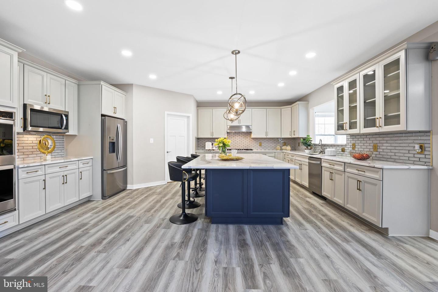 7806 SHAWMONT RD, FREDERICKSBURG, Virginia 22407, 6 Bedrooms Bedrooms, ,5 BathroomsBathrooms,Residential,For sale,7806 SHAWMONT RD,VASP2035968 MLS # VASP2035968