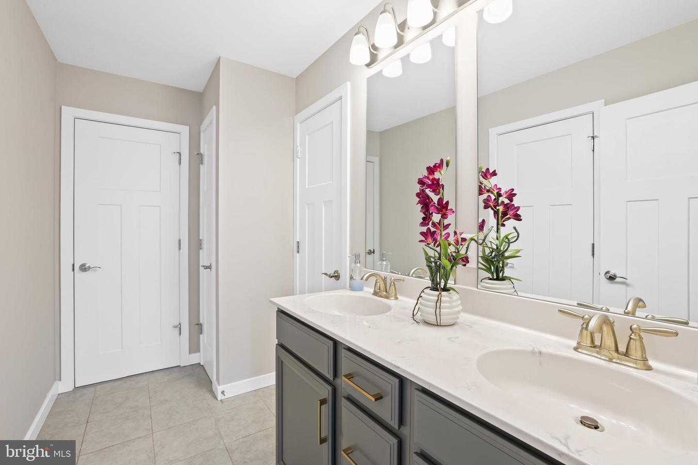7806 SHAWMONT RD, FREDERICKSBURG, Virginia 22407, 6 Bedrooms Bedrooms, ,5 BathroomsBathrooms,Residential,For sale,7806 SHAWMONT RD,VASP2035968 MLS # VASP2035968