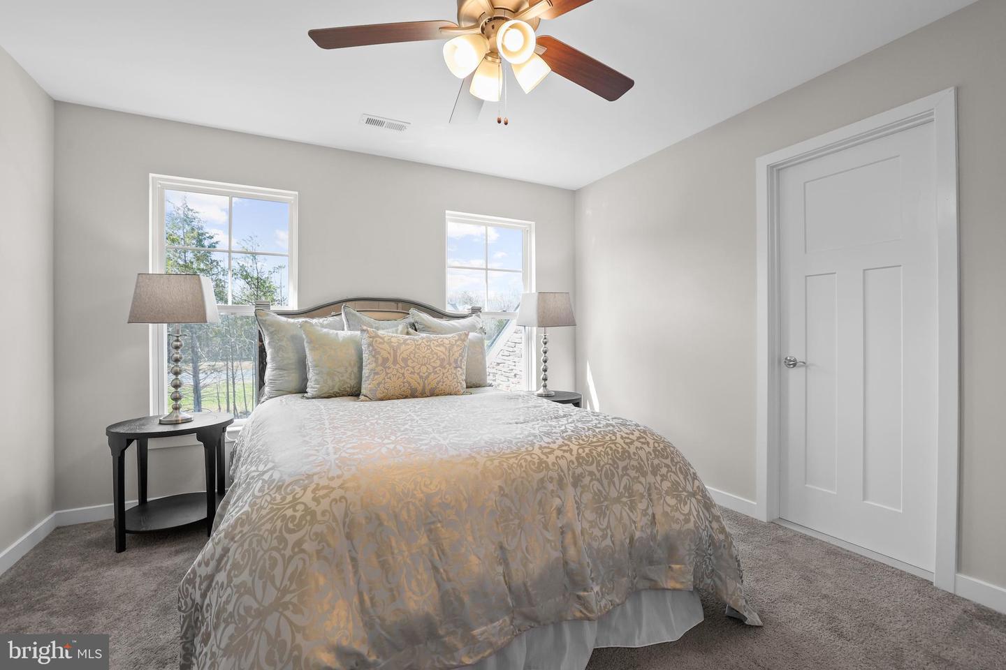 7806 SHAWMONT RD, FREDERICKSBURG, Virginia 22407, 6 Bedrooms Bedrooms, ,5 BathroomsBathrooms,Residential,For sale,7806 SHAWMONT RD,VASP2035968 MLS # VASP2035968