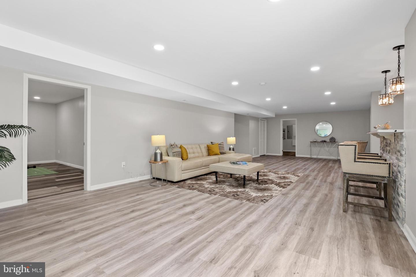 7806 SHAWMONT RD, FREDERICKSBURG, Virginia 22407, 6 Bedrooms Bedrooms, ,5 BathroomsBathrooms,Residential,For sale,7806 SHAWMONT RD,VASP2035968 MLS # VASP2035968