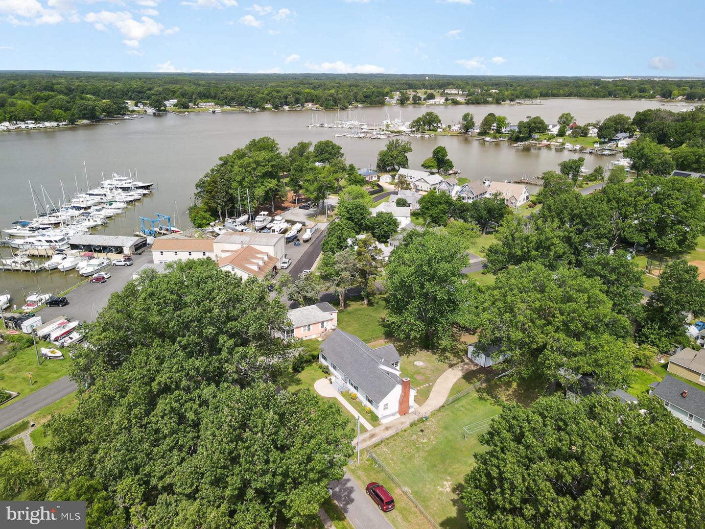 303 THACKARY ST, COLONIAL BEACH, Virginia 22443, 4 Bedrooms Bedrooms, ,2 BathroomsBathrooms,Residential,For sale,303 THACKARY ST,VAWE2009672 MLS # VAWE2009672