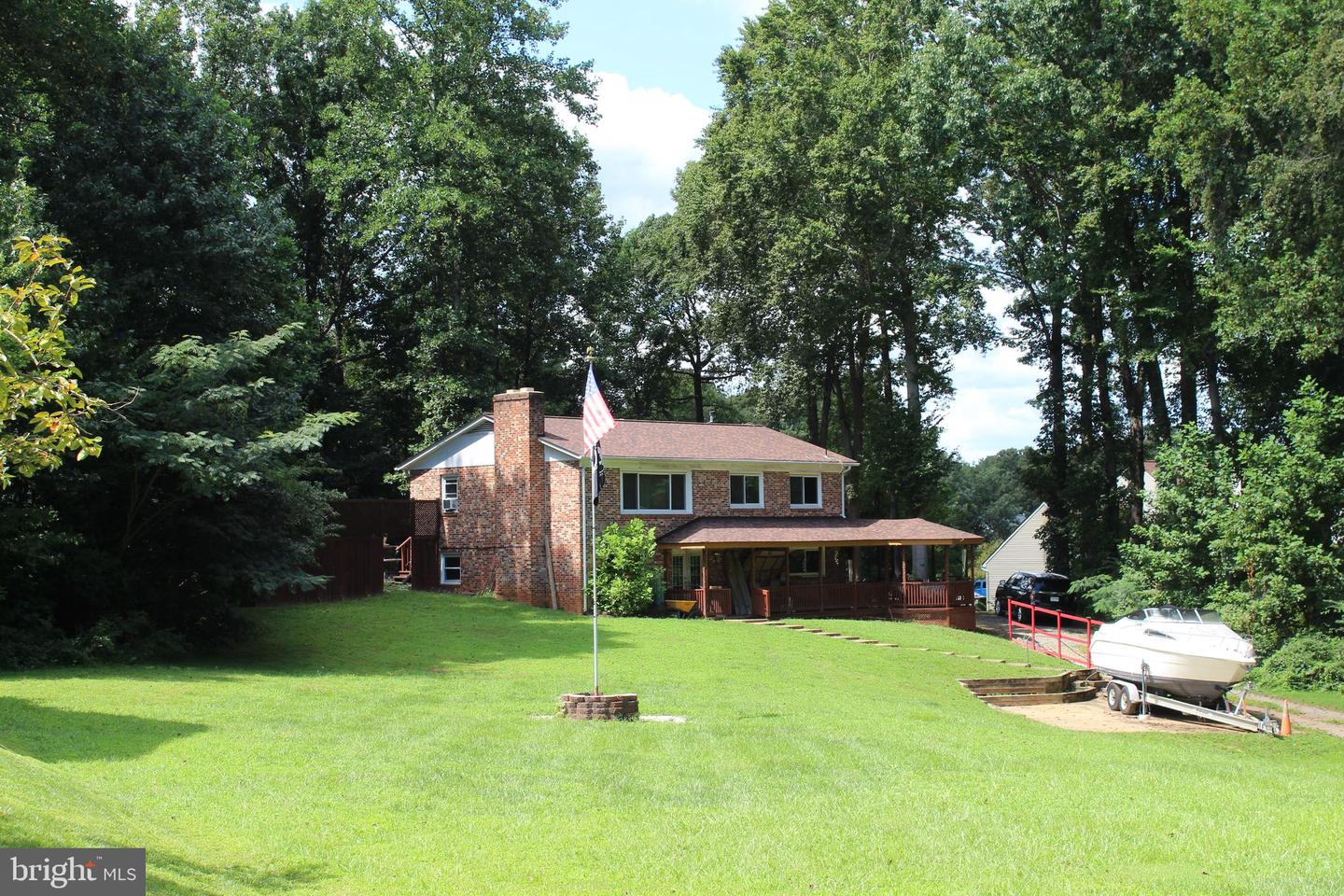 15090 JONAH COVE PL, WOODBRIDGE, Virginia 22193, 5 Bedrooms Bedrooms, ,2 BathroomsBathrooms,Residential,For sale,15090 JONAH COVE PL,VAPW2103114 MLS # VAPW2103114