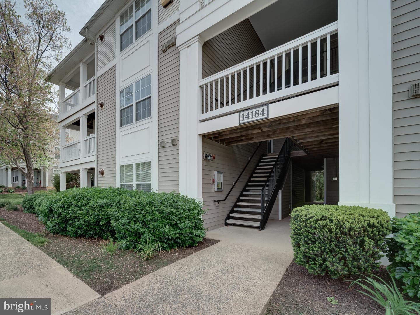 14184 CUDDY LOOP #201, WOODBRIDGE, Virginia 22193, 2 Bedrooms Bedrooms, ,2 BathroomsBathrooms,Residential,For sale,14184 CUDDY LOOP #201,VAPW2103116 MLS # VAPW2103116