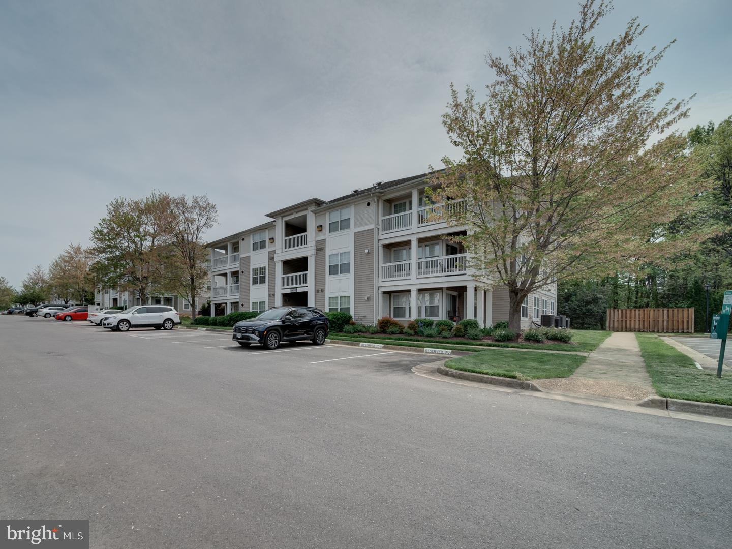 14184 CUDDY LOOP #201, WOODBRIDGE, Virginia 22193, 2 Bedrooms Bedrooms, ,2 BathroomsBathrooms,Residential,For sale,14184 CUDDY LOOP #201,VAPW2103116 MLS # VAPW2103116