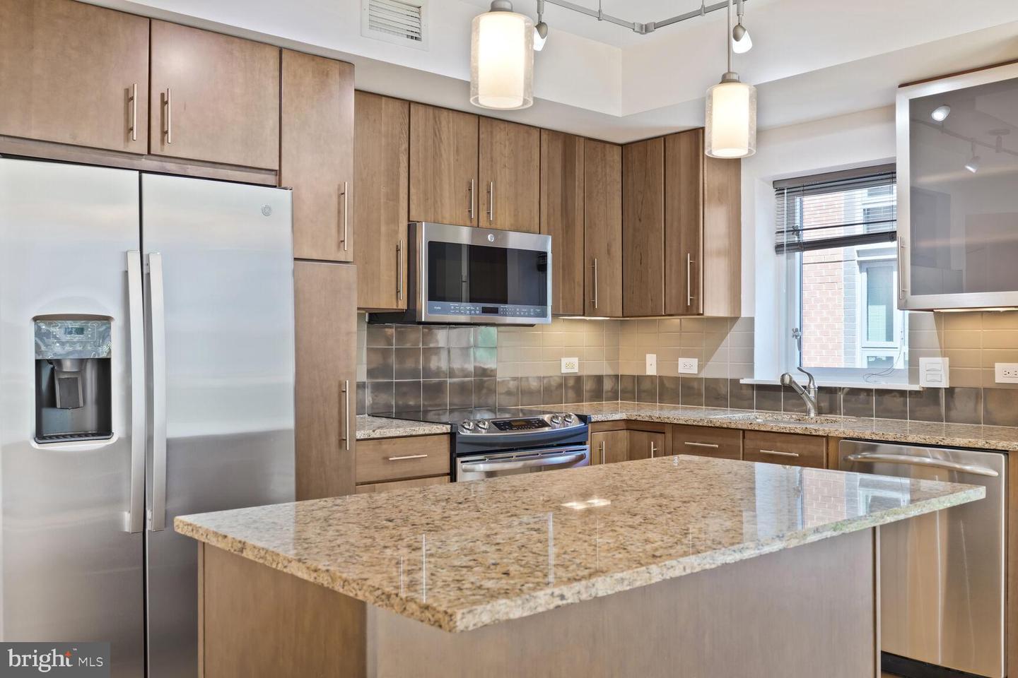 1025 1ST ST SE #415, WASHINGTON, District Of Columbia 20003, 2 Bedrooms Bedrooms, ,2 BathroomsBathrooms,Residential,For sale,1025 1ST ST SE #415,DCDC2220050 MLS # DCDC2220050