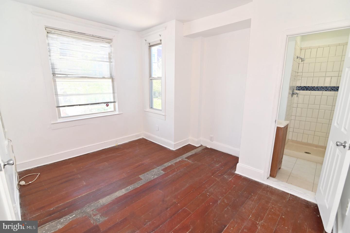 453 NEWTON PL NW, WASHINGTON, District Of Columbia 20010, 8 Bedrooms Bedrooms, ,5 BathroomsBathrooms,Residential,For sale,453 NEWTON PL NW,DCDC2203018 MLS # DCDC2203018