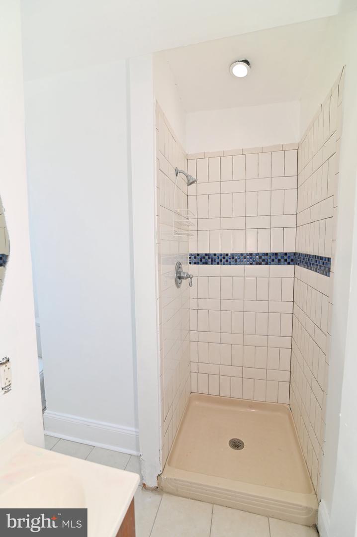 453 NEWTON PL NW, WASHINGTON, District Of Columbia 20010, 8 Bedrooms Bedrooms, ,5 BathroomsBathrooms,Residential,For sale,453 NEWTON PL NW,DCDC2203018 MLS # DCDC2203018