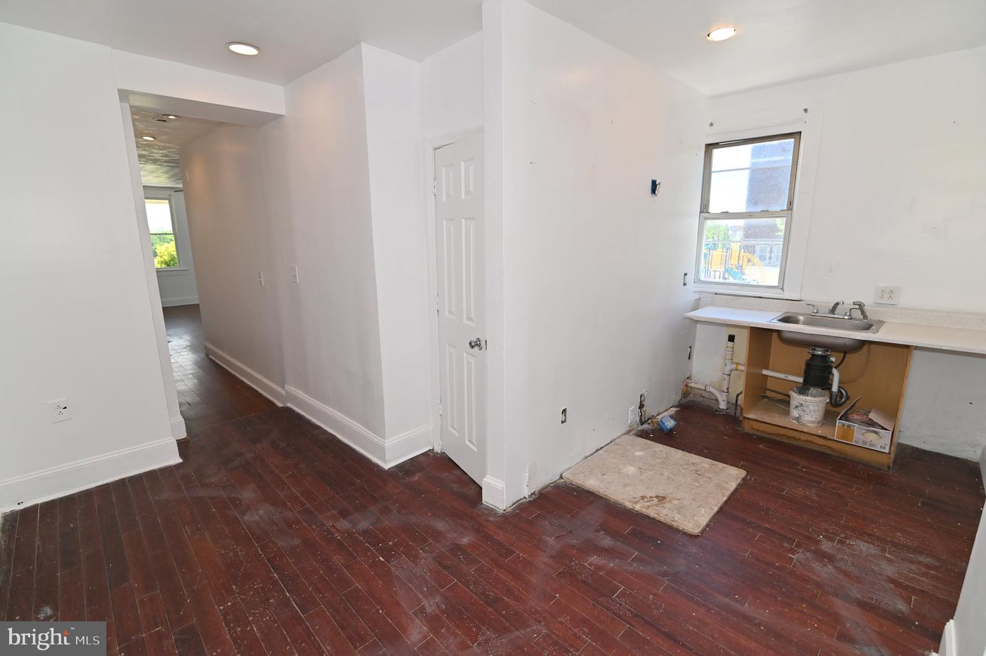 453 NEWTON PL NW, WASHINGTON, District Of Columbia 20010, 8 Bedrooms Bedrooms, ,5 BathroomsBathrooms,Residential,For sale,453 NEWTON PL NW,DCDC2203018 MLS # DCDC2203018