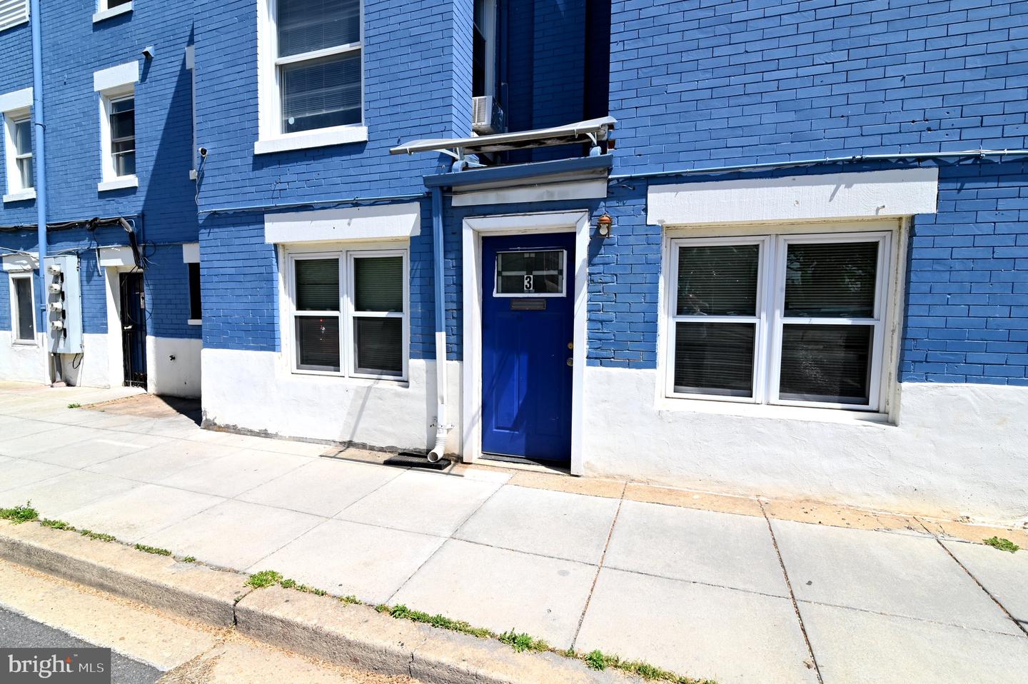 453 NEWTON PL NW, WASHINGTON, District Of Columbia 20010, 8 Bedrooms Bedrooms, ,5 BathroomsBathrooms,Residential,For sale,453 NEWTON PL NW,DCDC2203018 MLS # DCDC2203018
