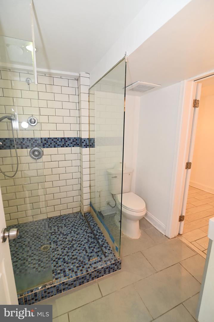 453 NEWTON PL NW, WASHINGTON, District Of Columbia 20010, 8 Bedrooms Bedrooms, ,5 BathroomsBathrooms,Residential,For sale,453 NEWTON PL NW,DCDC2203018 MLS # DCDC2203018