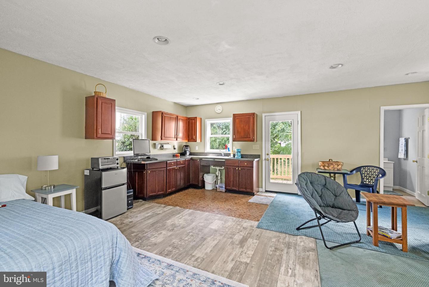 327 BRYARLY RD, WINCHESTER, Virginia 22603, 3 Bedrooms Bedrooms, ,2 BathroomsBathrooms,Residential,For sale,327 BRYARLY RD,VAFV2034992 MLS # VAFV2034992