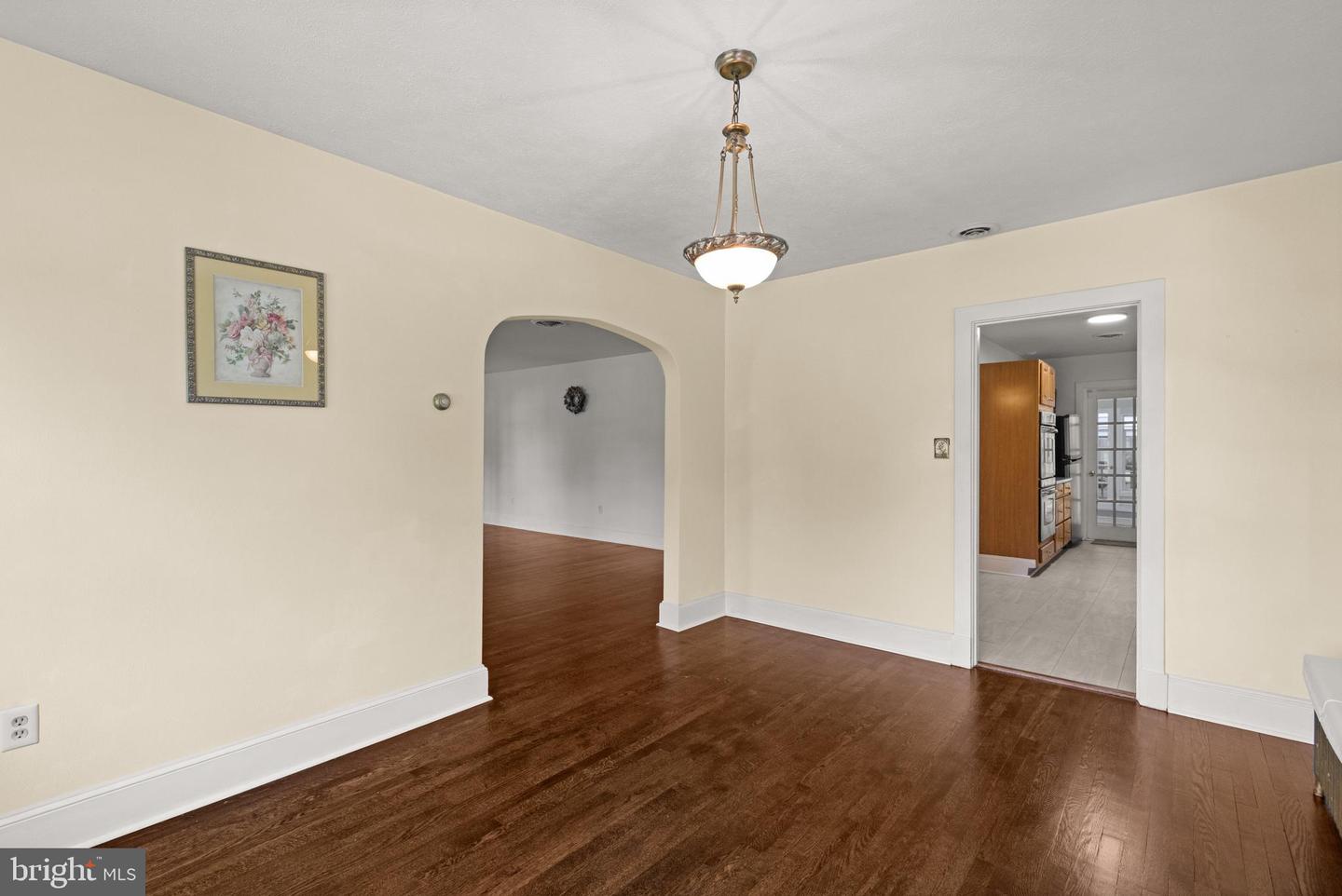 327 BRYARLY RD, WINCHESTER, Virginia 22603, 3 Bedrooms Bedrooms, ,2 BathroomsBathrooms,Residential,For sale,327 BRYARLY RD,VAFV2034992 MLS # VAFV2034992
